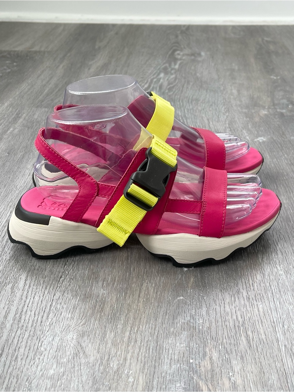 Sorel Kinetic Impact Sling Sandals Size 7.5
